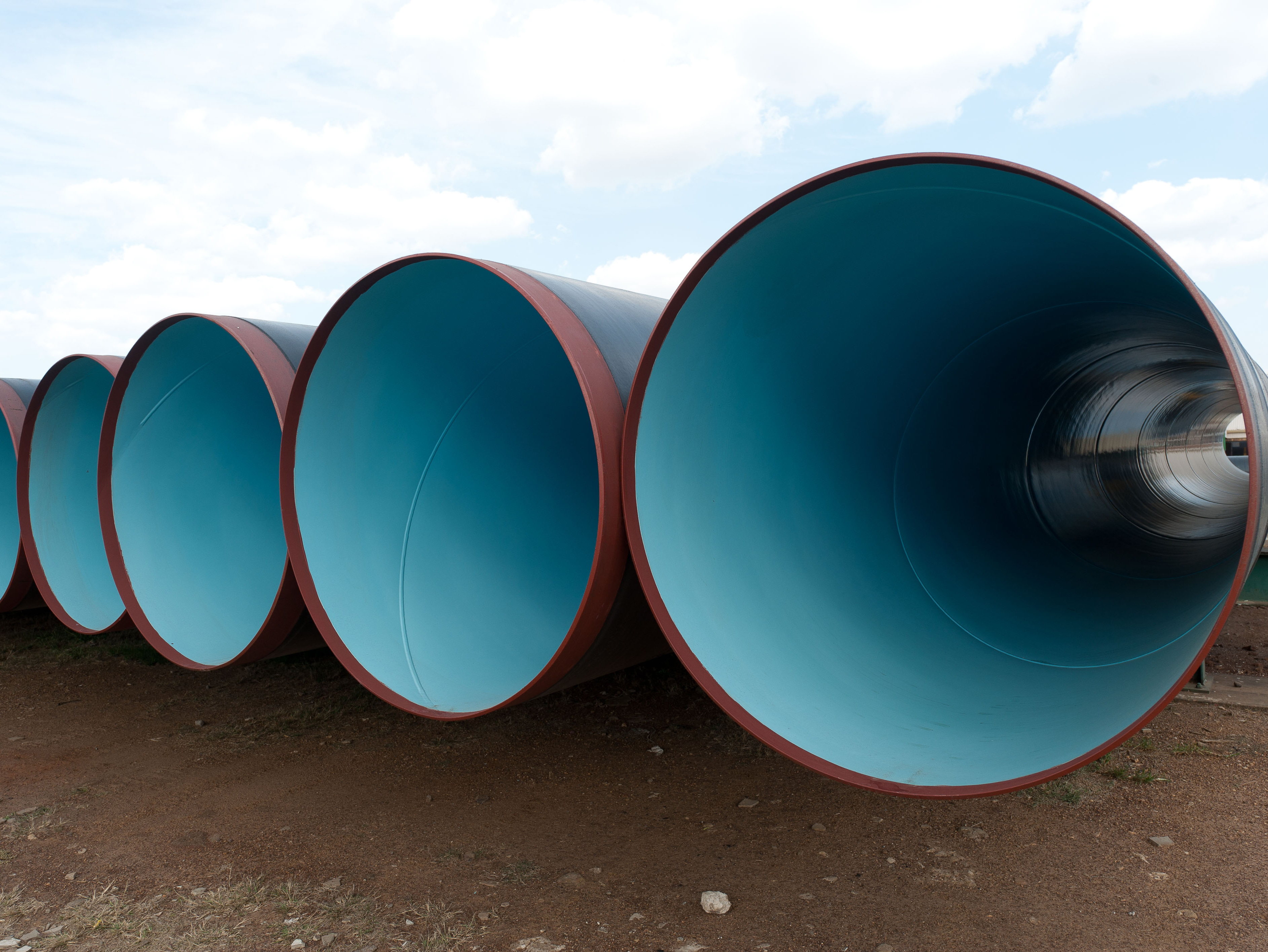 Epoxy coating pipe