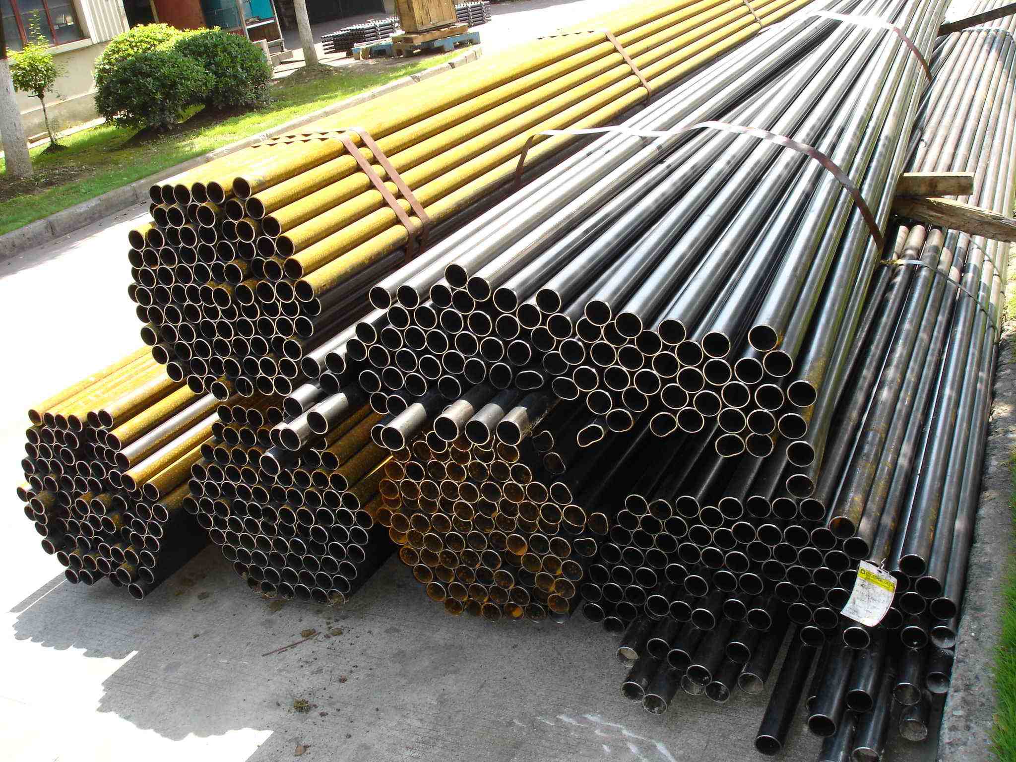 Low carbon steel tubing na may seamless